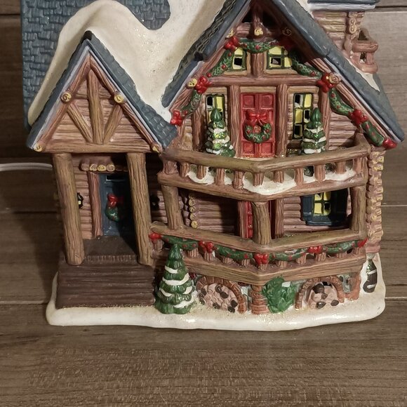 Santas Workbench Christmas Village Silver Birches Lodge Tested No Box 2003 - Picture 13 of 14